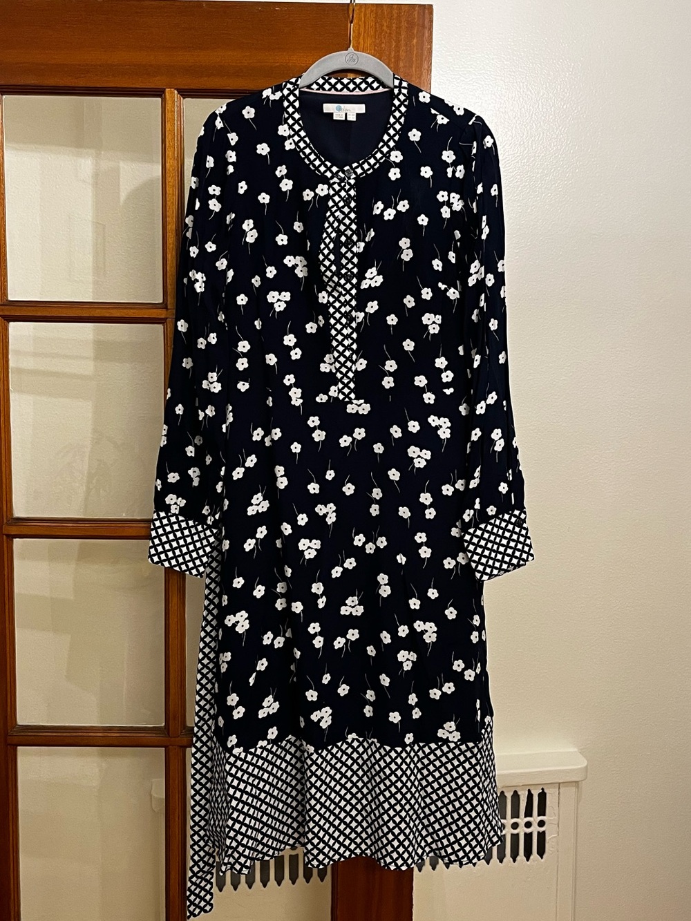 W’s Boden sz 6R navy dress